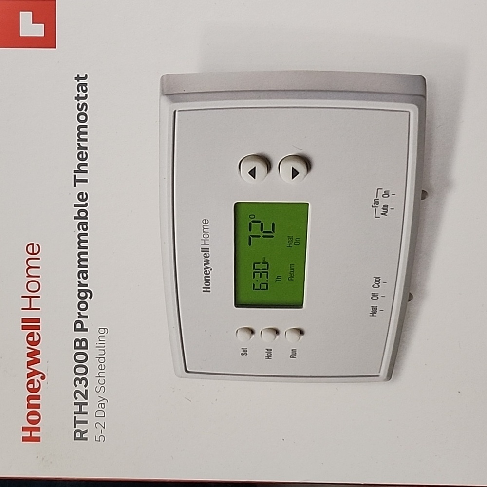 New Honeywell home rth2300b programmable thermostat